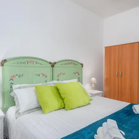 Borgo San Pietro - * Arzachena